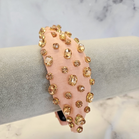 Lele Sadoughi Oval Crystal Knotted Headband in Peach Fuzz - Picture 3 of 8